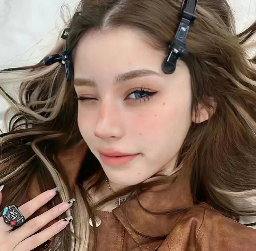 热门视频
